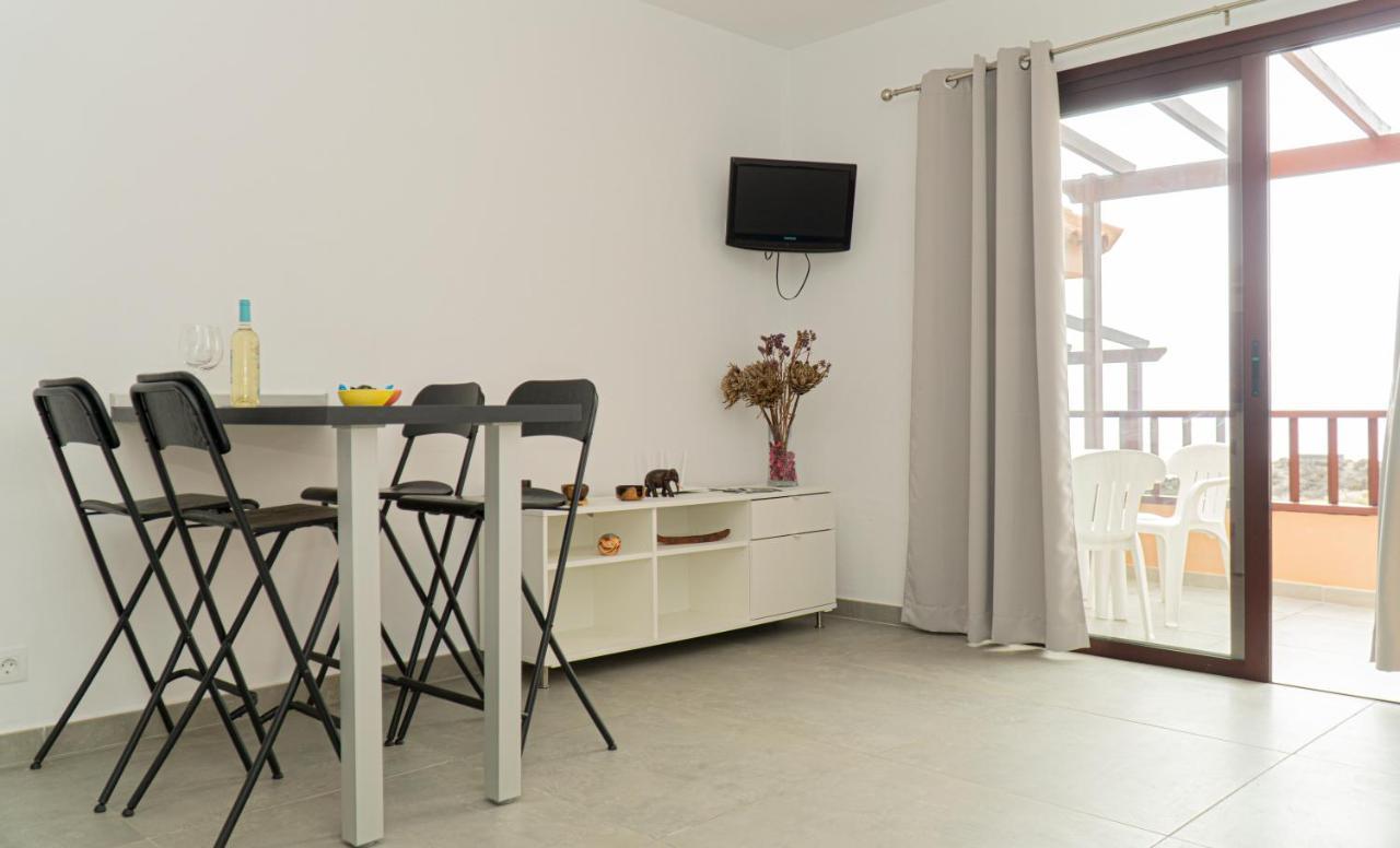 Apartamentos Tamaragua Brena Baja Ngoại thất bức ảnh