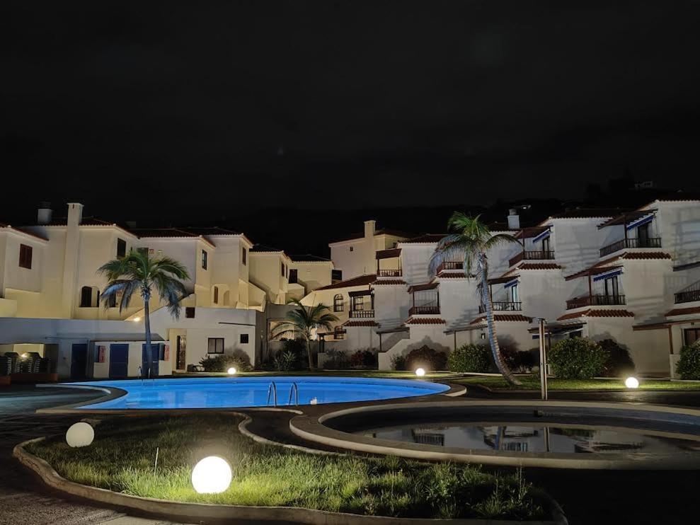 Apartamentos Tamaragua Brena Baja Ngoại thất bức ảnh