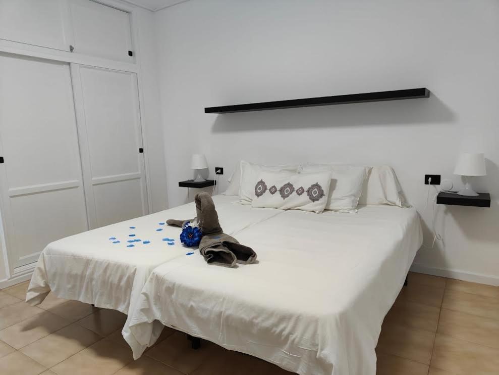 Apartamentos Tamaragua Brena Baja Ngoại thất bức ảnh